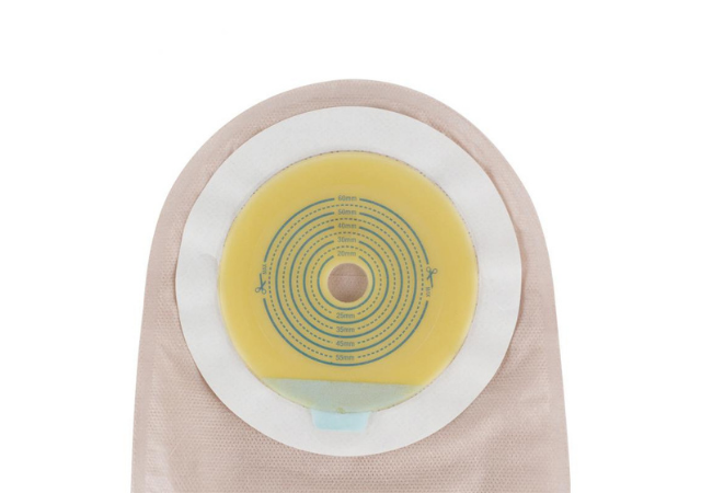 10210 One Piece Colostomy Bags with Clip (3)