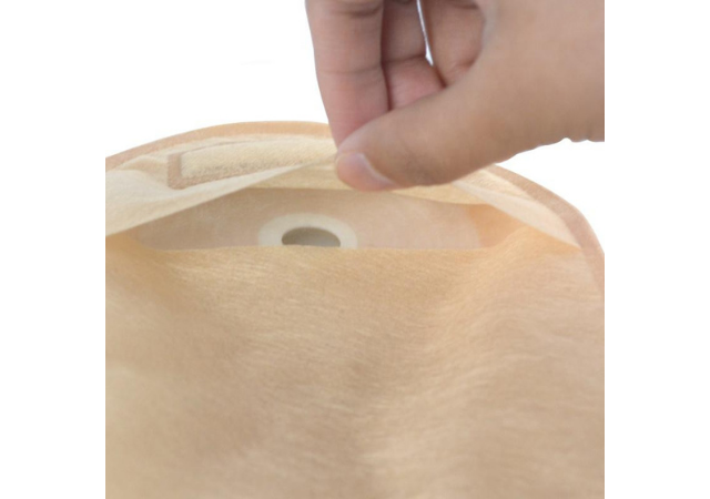 10310 One Piece Colostomy Bags with Close (5)
